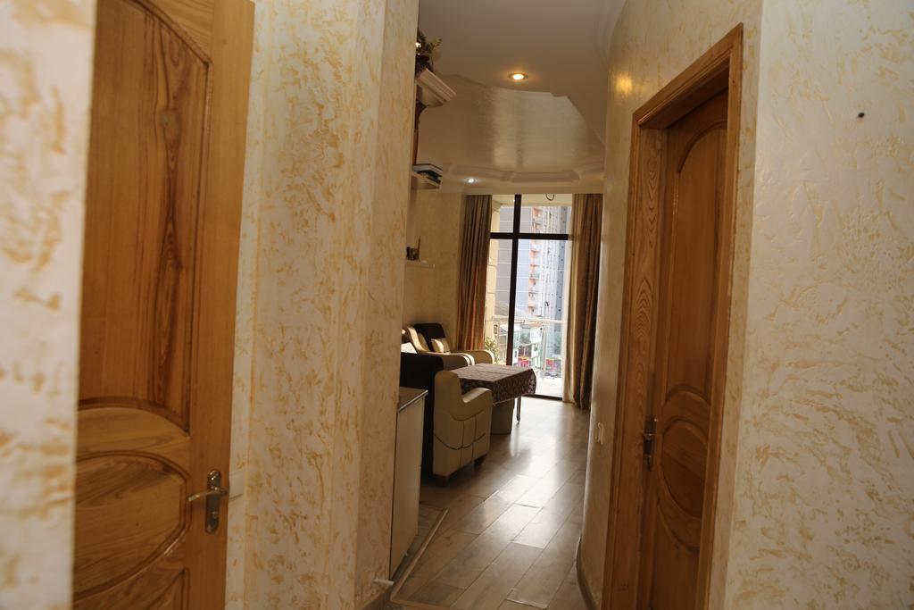 Tamuna Apartment Batumi Exterior foto
