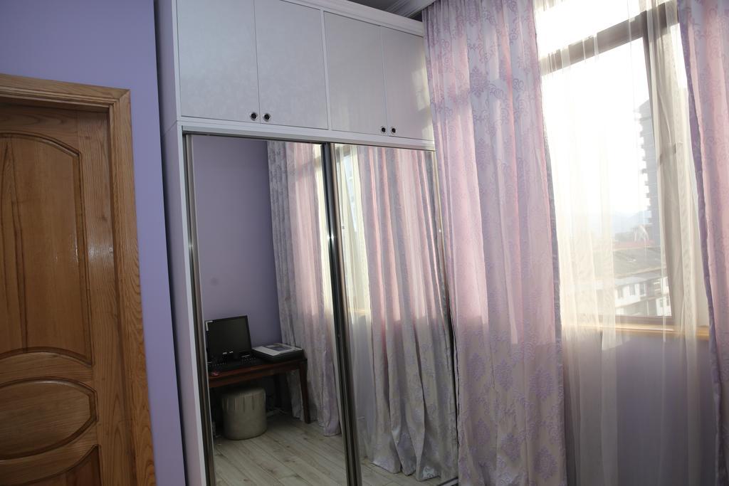 Tamuna Apartment Batumi Exterior foto